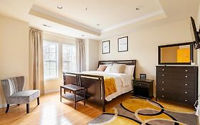 Luxurious And Cozy Room In Washington Dc